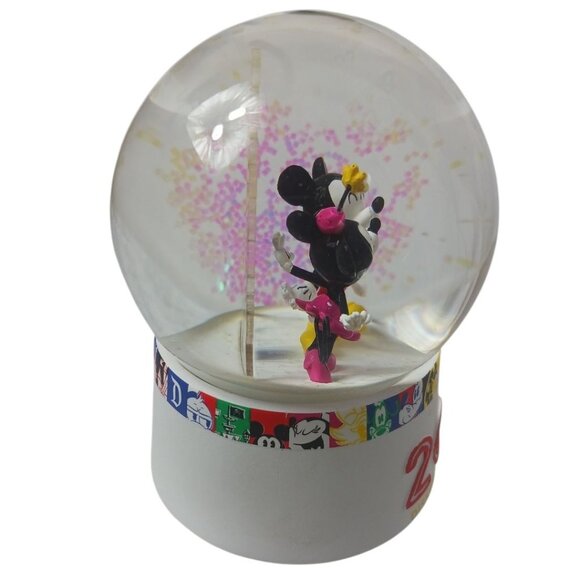 Disney WDW Resort 2021 Mickey & Minnie Mouse Snow Globe - Picture 7 of 8
